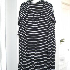 Active Zone hooded dress/coverup sz 5X with front pocket